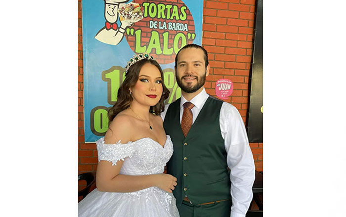 Se casan y se van a las tortas de la barda 1 nov