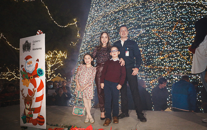 Enciende pino Monterrey, comienza Navidad Contigo 2022 1 04 11 22 ENCENDIDO 4