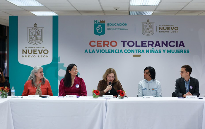 Llevarán a secundarias programas regios contra violencia de género 2 1 8