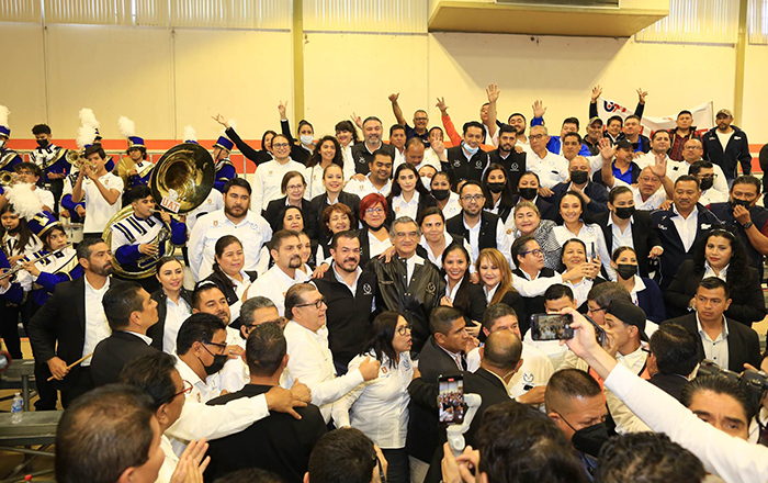 Trabajar juntos en favor de la UAT: AVA 4 318180635 715332419642405 54464270778122133 n