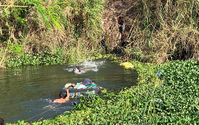 Migrantes cruzan el río Bravo, los detiene Border Patrol 3 319408723 2935130956794578 1643777268948008260 n