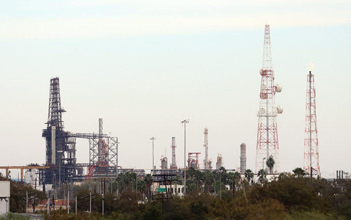 Reportan fuga de ácido en refinería de Cadereyta 3 322081413 711323120580404 9108356748223116936 n