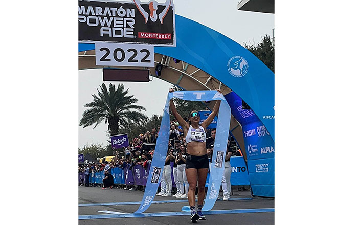 Se llevan Suárez y Rodríguez Maratón de Monterrey 2 34