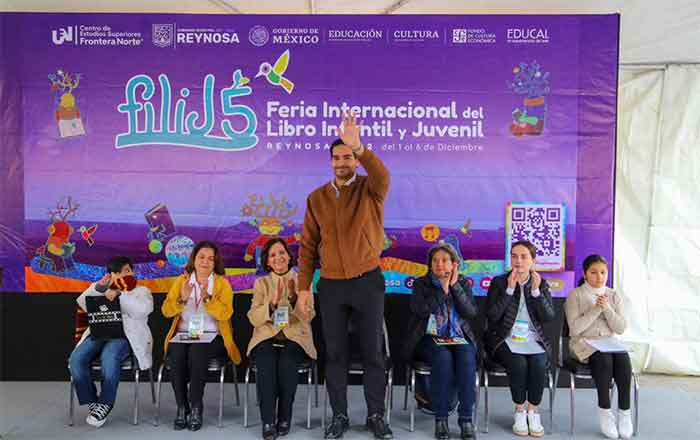 Invita alcalde Carlos Peña a leer para cumplir los sueños 1 ALCALDE 1