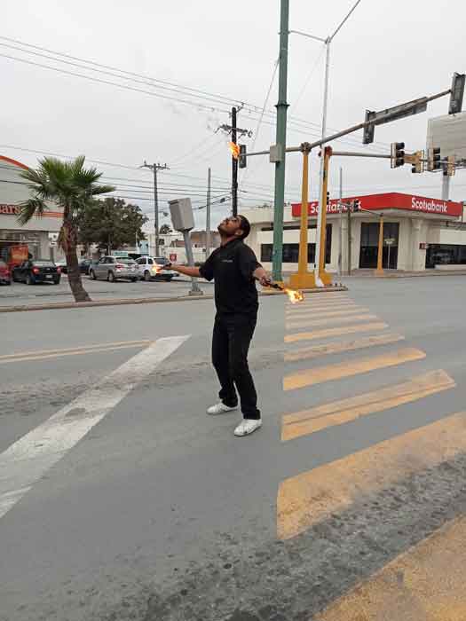 Hace Kevin malabares con fuego en Reynosa 2 Kevin 3