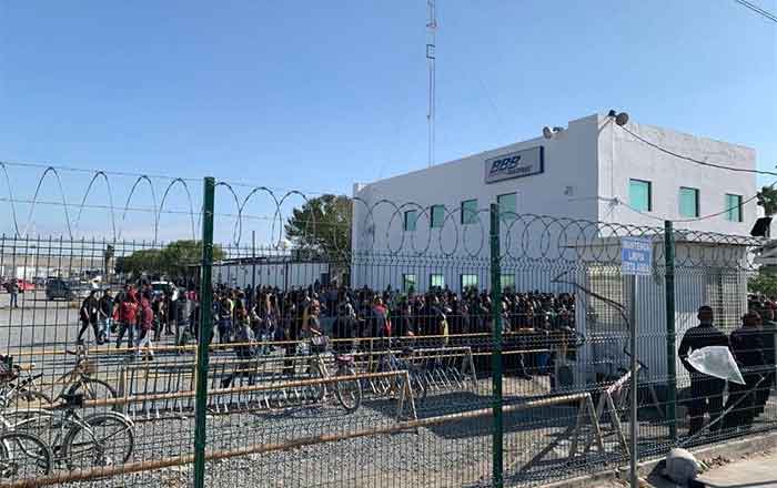 Obreros de BBB Industries exigen hacer valer sus derechos 1 MAQUILA 2