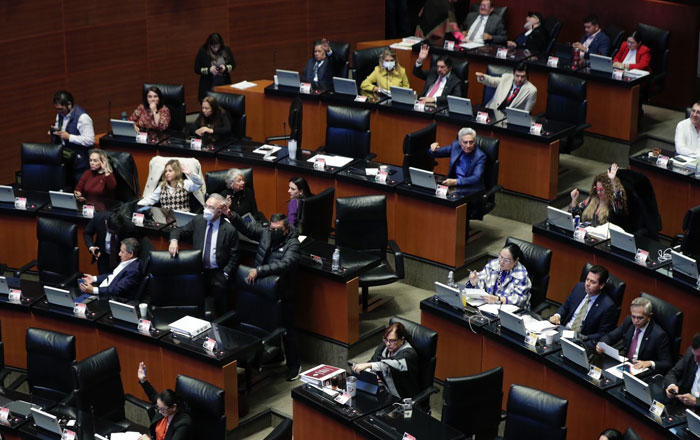 SENADO