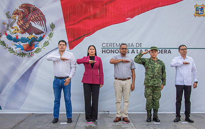 Participan servidores públicos de Gobierno de Matamoros en honores 1 oes