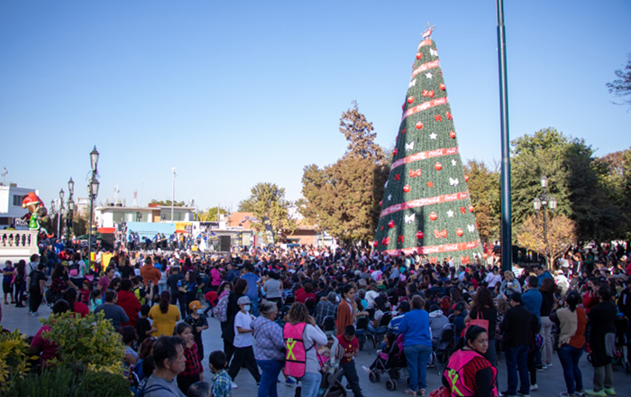 Disfrutan más de 5 mil personas mega rosca en Guadalupe 3 1