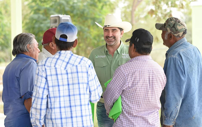 Apoyan a Manuel Muñoz productores de cítricos 1 320668232 470895081878443 7703405949946376809 n