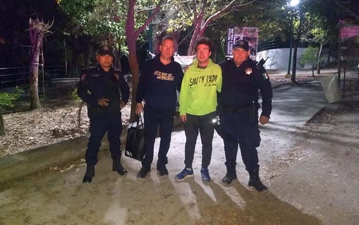 Rescatan a dos senderistas extraviados en el Cerro de la Silla 1 322599693 1239670563566883 4347393962256259520 n