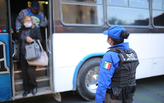 Intensifica Monterrey operativo ‘Transporte Seguro’ 1 326962329 497730589099421 7010637818800979038 n
