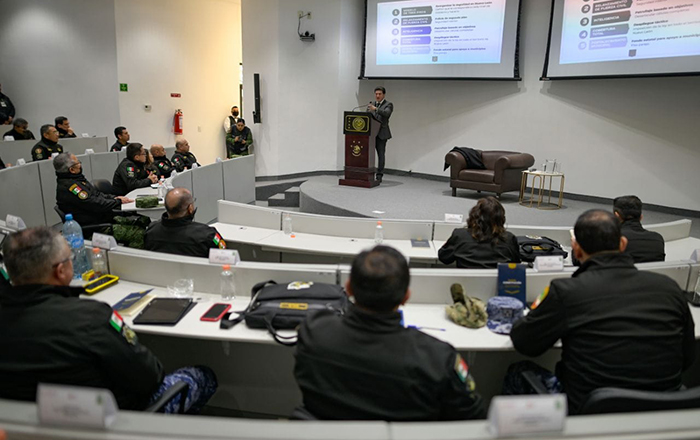 Dialoga Samuel con mandos militares sobre estado de derecho 1 327105995 1918272245170815 5400670086756158350 n