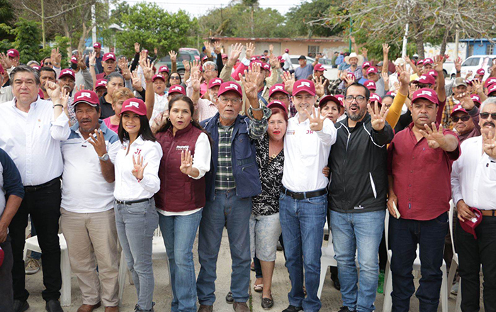 José Ramón Gómez Leal, voltea a ver necesidades de comunidades lancheras 3 327657235 1299851893924794 7377100659294932419 n