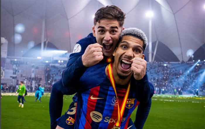 Barcelona logra la Supercopa al vencer 3-1 a Real Madrid 1 BARCELONA 2