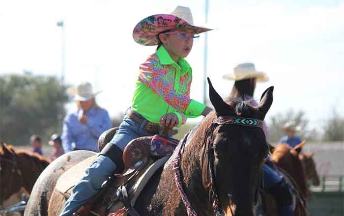 Todo un éxito las eliminatorias de la NBHA 11 CABALLO 12