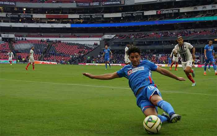 Logra Rayados importante victoria en la CDMX 6 CRUZ AZUL
