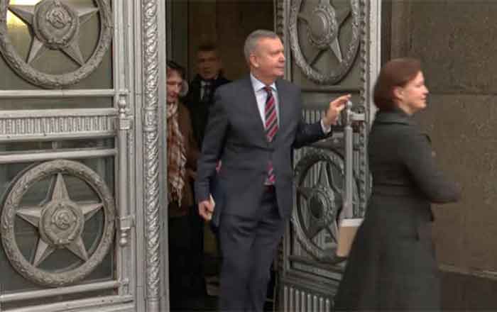 EMBAJADOR-RUSO