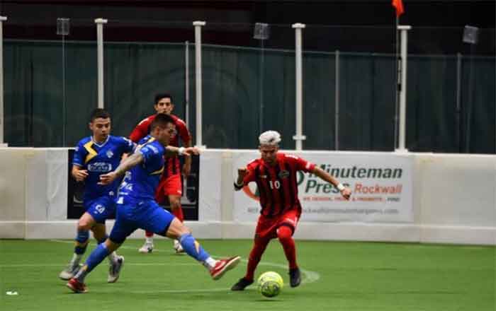 En la raya Flash vence al Mesquite Outlaws 1 FLASH 2
