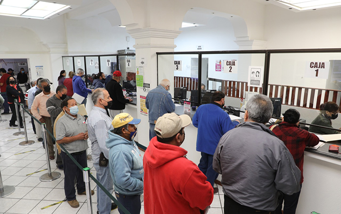 Reconoce gobierno de Guadalupe a primeros contribuyentes cumplidos con predial 1 IMG 20230101 WA0025