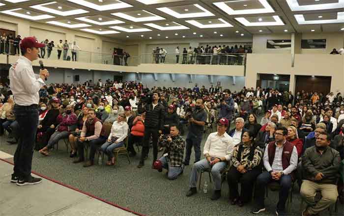 Universitarios apuestan por José Ramón Gómez Leal 1 JOSE RAMON 2 4