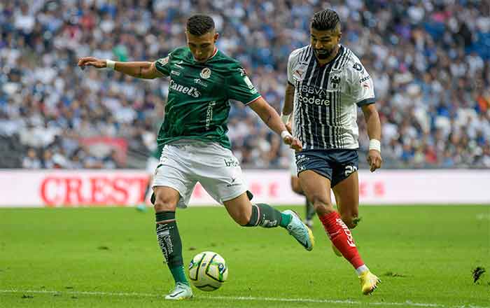 Con triplete de Funes Mori, Rayados derrota 3-1 a San Luis 4 RAYADOS 2 1