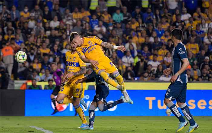 Aplasta Tigres al campeón Pachuca 4-1 3 TIGRES 8