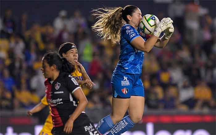 Tigres Femenil comienza con todo por el Bi; derrotan 6-0 al Atlas 2 TIGRES FEM 2