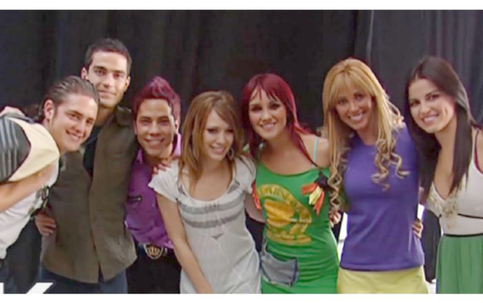 Hilary Duff se declaró fan de RBD y mejor amiga de Anahí 1 hillary rbd 702x526 1