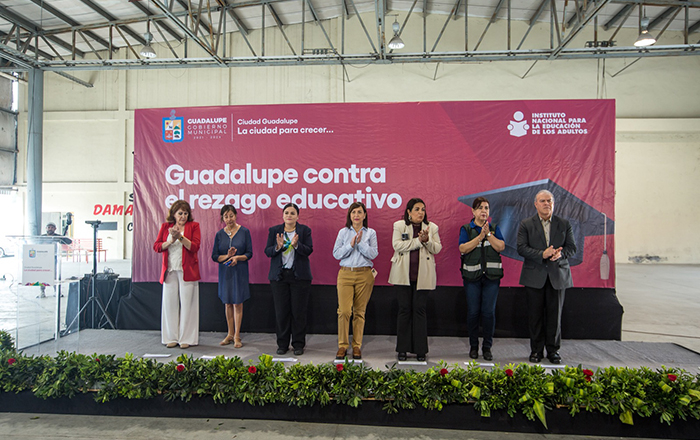 Pactan gobierno de Guadalupe e INEA, cruzada para compartir rezago educativo 3 1 3