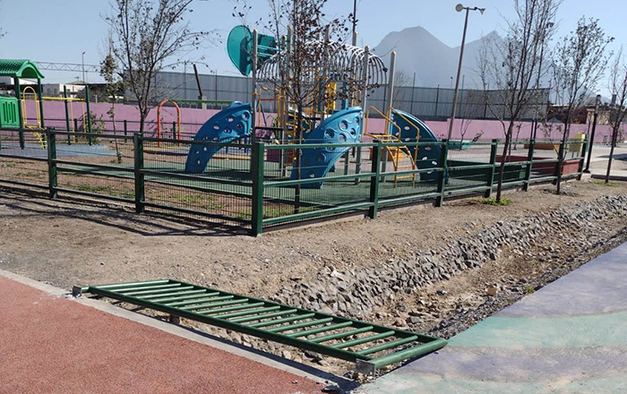 Intentan robarse la barda de un parque; son detenidos 2 327665146 1615183745583210 2663162332911749323 n