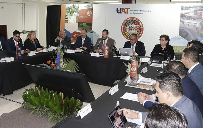Rector y directores de la UAT evalúan acciones de desarrollo institucional 1 330038815 564523539061882 281927469645296747 n