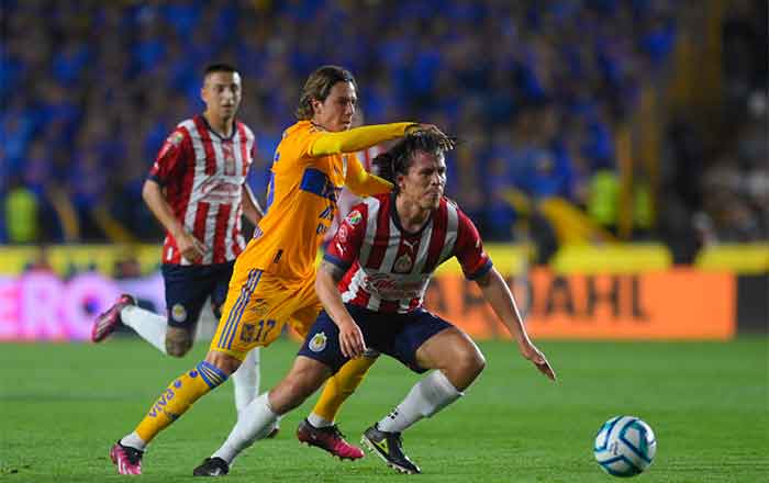 Sorprende Chivas a Tigres y los derrota 2-1 1 CHIVAS 2