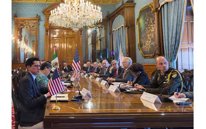 AMLO se reúne con legisladores de Estados Unidos 1 CONGRESISTAS