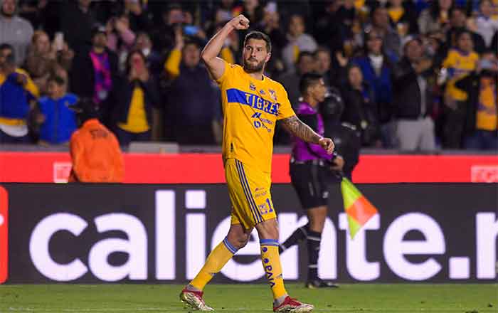 Debuta 'Chima' con victoria ante Pumas 1 GIGNAC 2