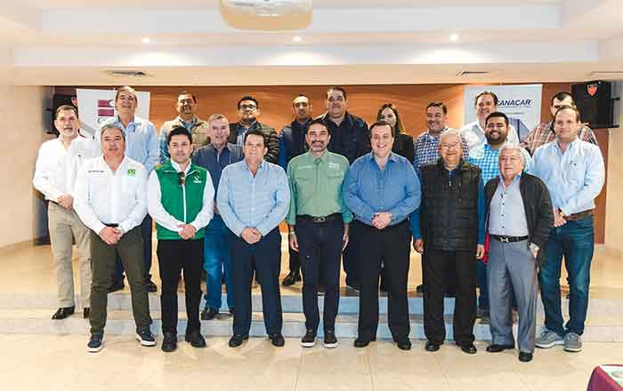 Transportistas de Nuevo Laredo votarán por Muñoz Cano 1 MANUEL MUNOZ 1