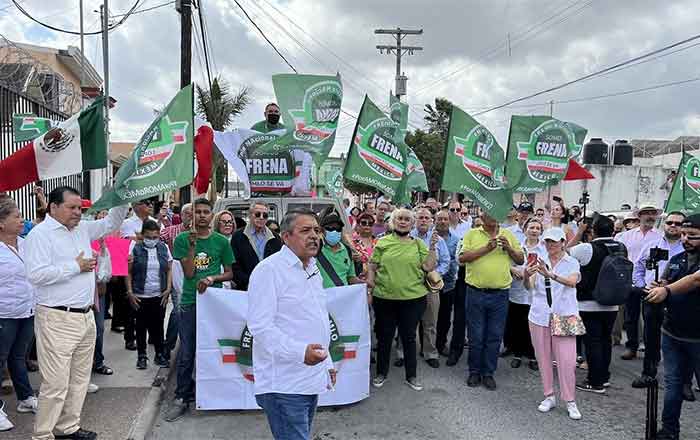 Al grito de 'mi voto no se toca' matamorenses toman calles para defender al INE 1 MATAMOROS 2 6