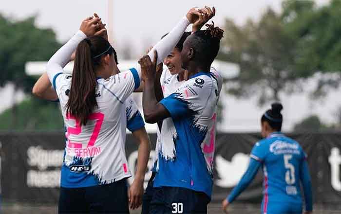 Rayadas se mantiene invictas, vence 3-0 a Cruz Azul 1 RAYADAS 2