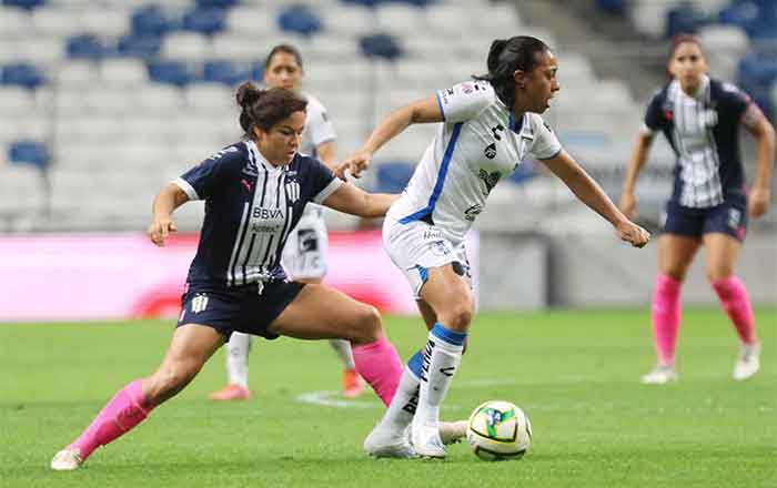 Con debut y regreso a canchas, Rayadas vence 1-0 a Querétaro 6 RAYDAS FEM 4