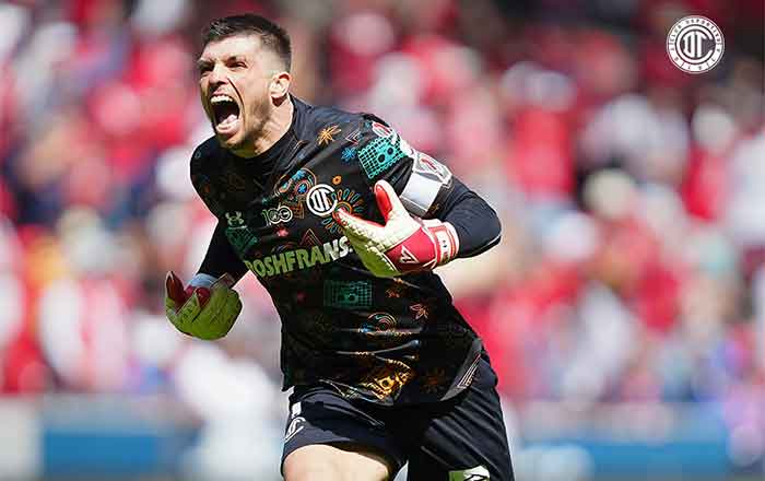Toluca humilla a Cruz Azul y pone al 'Potro' en la cuerda floja 1 TOLUCA