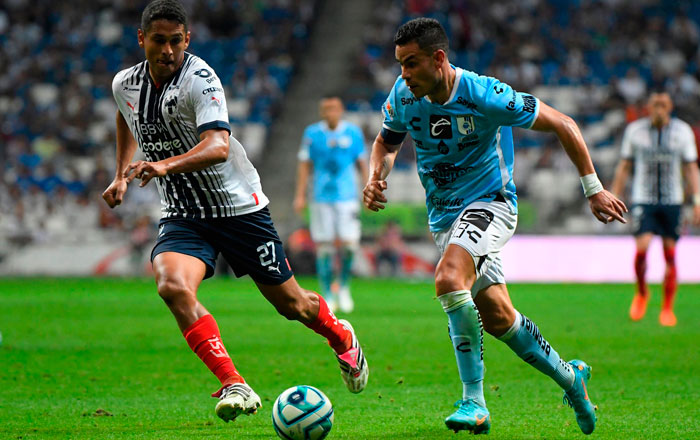 Imbatibles, Rayados se queda con el liderato 5 quere