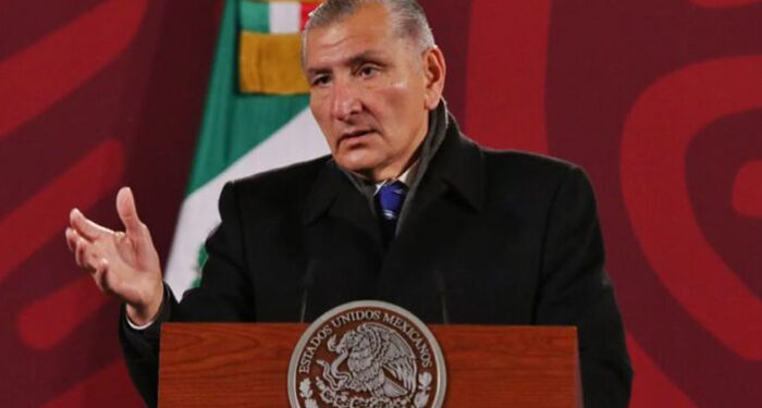 Se busca el fin de la burocracia dorada, dice Adán Augusto López