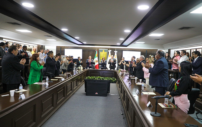 Reconoce cabildo de Guadalupe legado de Humberto Cervantes Vega 1 3 1