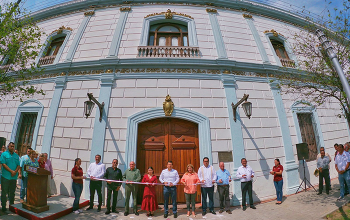Rescata alcalde de Victoria puerta histórica 1 331239587 916056703173096 2626173968901680122 n