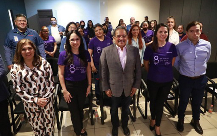 Reconoce Escobedo a mujeres y las motiva a romper estereotipos 2 334914103 242153104873723 5361858361961920079 n