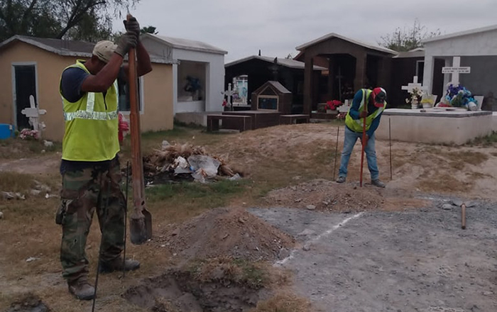 Realizan limpieza en panteón de Nuevo Progreso 1 335432244 1932680243753467 8365453734667823247 n