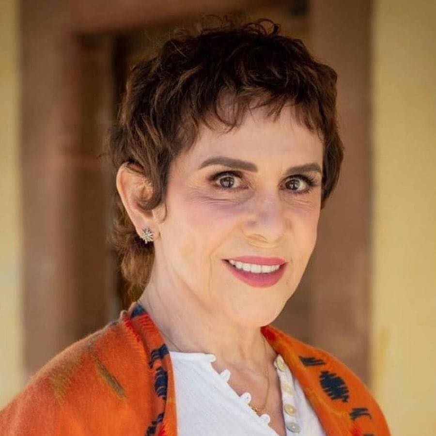 Muere la actriz Rebecca Jones 1 337240612 759195265555908 7541576942116720674 n