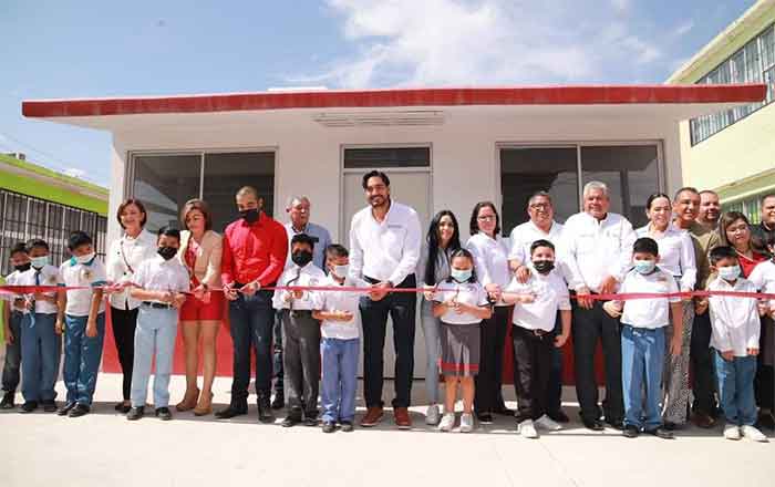 Refrenda Carlos Peña Ortiz compromiso con la educación 1 ALCALDE 2 10