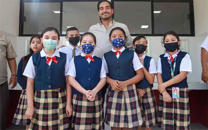 Entrega Carlos Peña módulos sanitarios a escuela primaria 1 ALCALDE 2 6