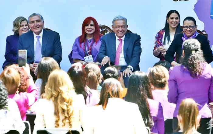 AMLO